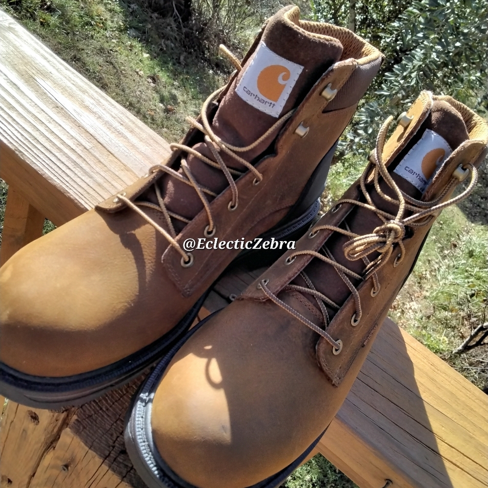 Work boots, new size12 Carhartt
